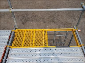 기존 슬라이드식 해치발판 문제점