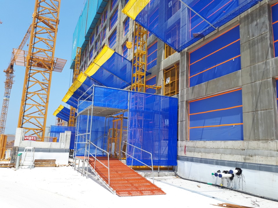 안전시설물 설치공사 이미지